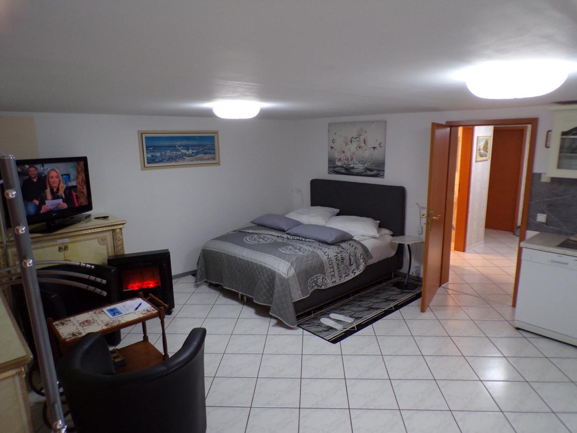 Apartament J.e. *