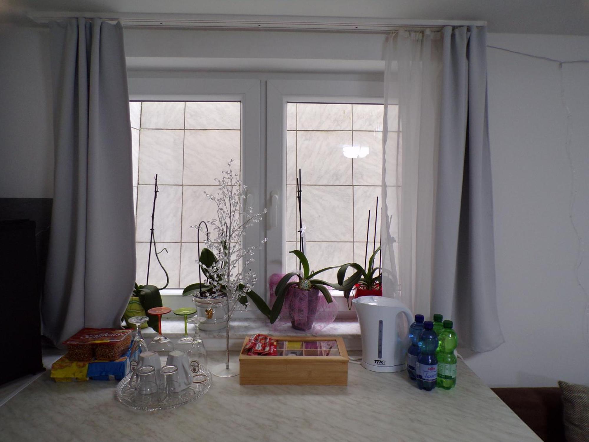 J.e. Apartament Kolonia